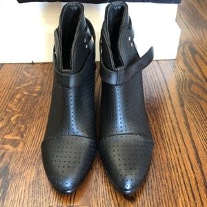 NWT Black Leather Harrow Rag & Bone Booties